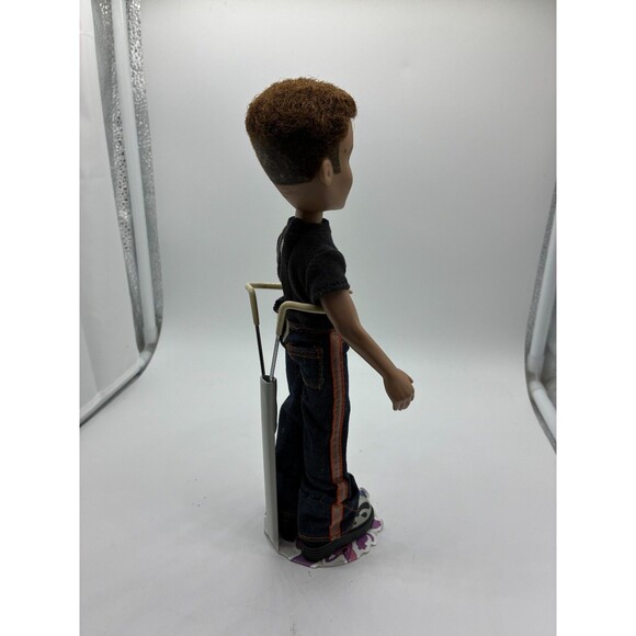 Bratz Boyz Cameron Doll with Black T-Shirt, Jeans, and Silver Boots - Picture 3 of 4